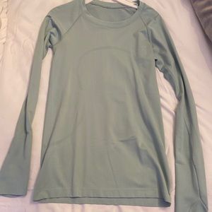 long sleeve lulu swiftly tech!!